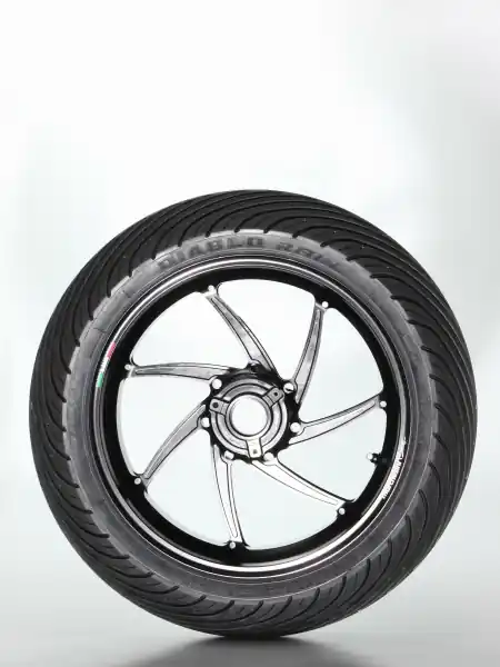 Anvelopa Fata 100/70-17 Pirelli Diablo Rain NHS TL SCR1 Reducere