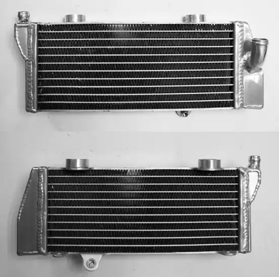 RADIATOR PSIHIC KTM SX 125 ‘08-15, SX 150 ‘09-15, SX 250 ‘07-15 CAPACITATE STANDARD STÂNGA (BUC) Nu rata