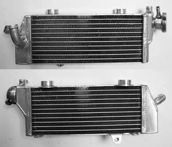 Retur ușor RADIATOR PSIHIC KTM SX 125 ‘07 CAPACITATE STANDARD Ranforsat DREAPTA (BUC) (CU Buson)