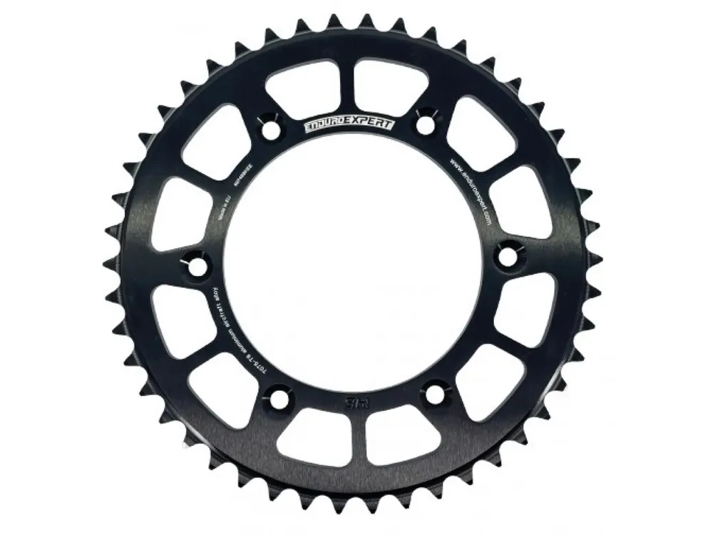 Ofertă limitată Pinion spate KTM ‘90-‘25/ Husqvarna ‘11-‘25/ Gas Gas ‘21-‘25 black (46 dinti) JTR897.46 aluminiu Enduro Expert 89746BKEE