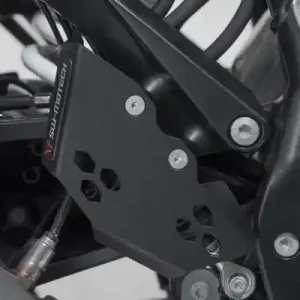 Brake Master Cylinder Guard Rear Black Reduceri