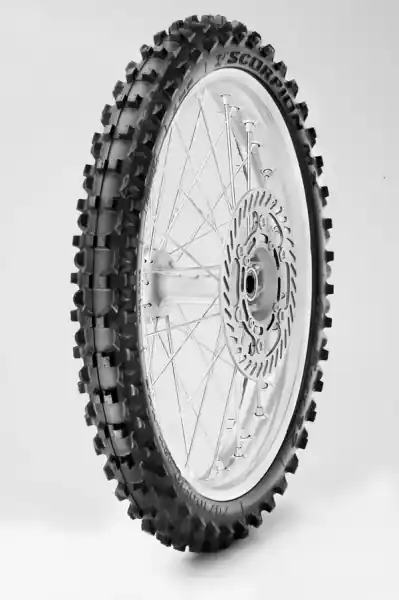 Anvelopa Fata 80/100-14 PIRELLI Scorpion Mx32 Mid Soft Vezi acum