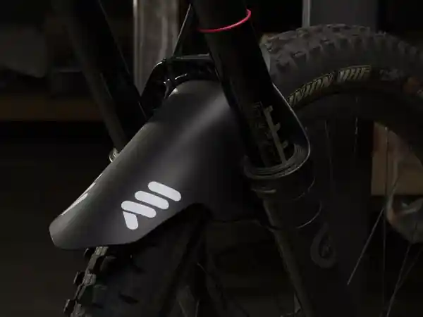 Ofertă de sezon Mud Guard Black, White